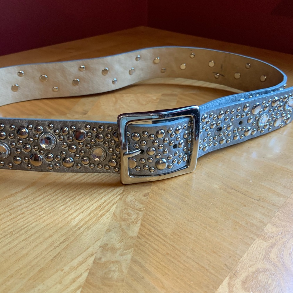 Silver stud and crystal belt sz M